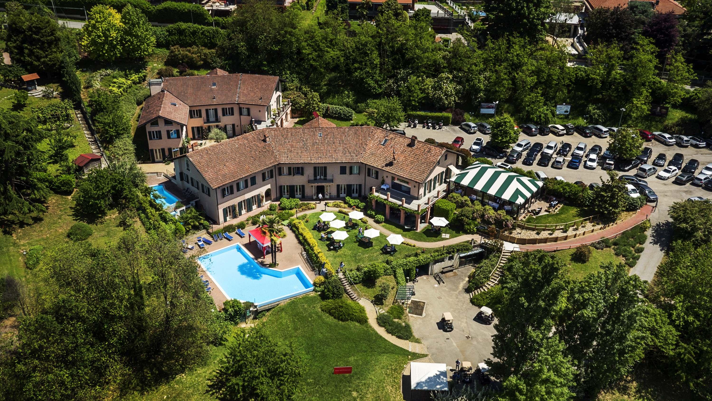 Hostellerie Du Golf Pecetto Екстериор снимка