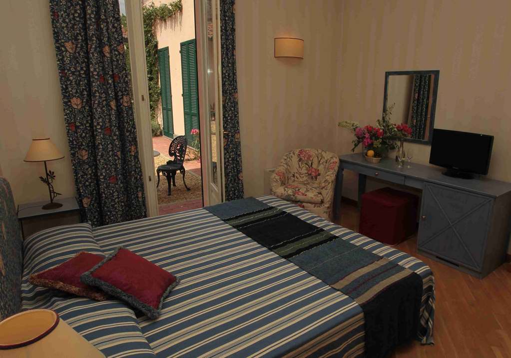 Hostellerie Du Golf Pecetto Стая снимка