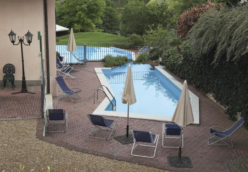 Hostellerie Du Golf Pecetto Екстериор снимка